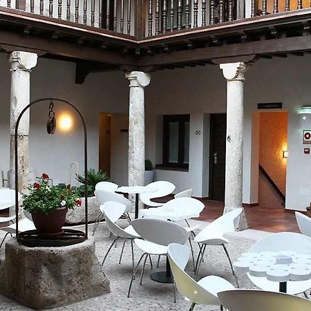 Evenia Alcalá Boutique Hotel Alcalá de Henares Exterior foto