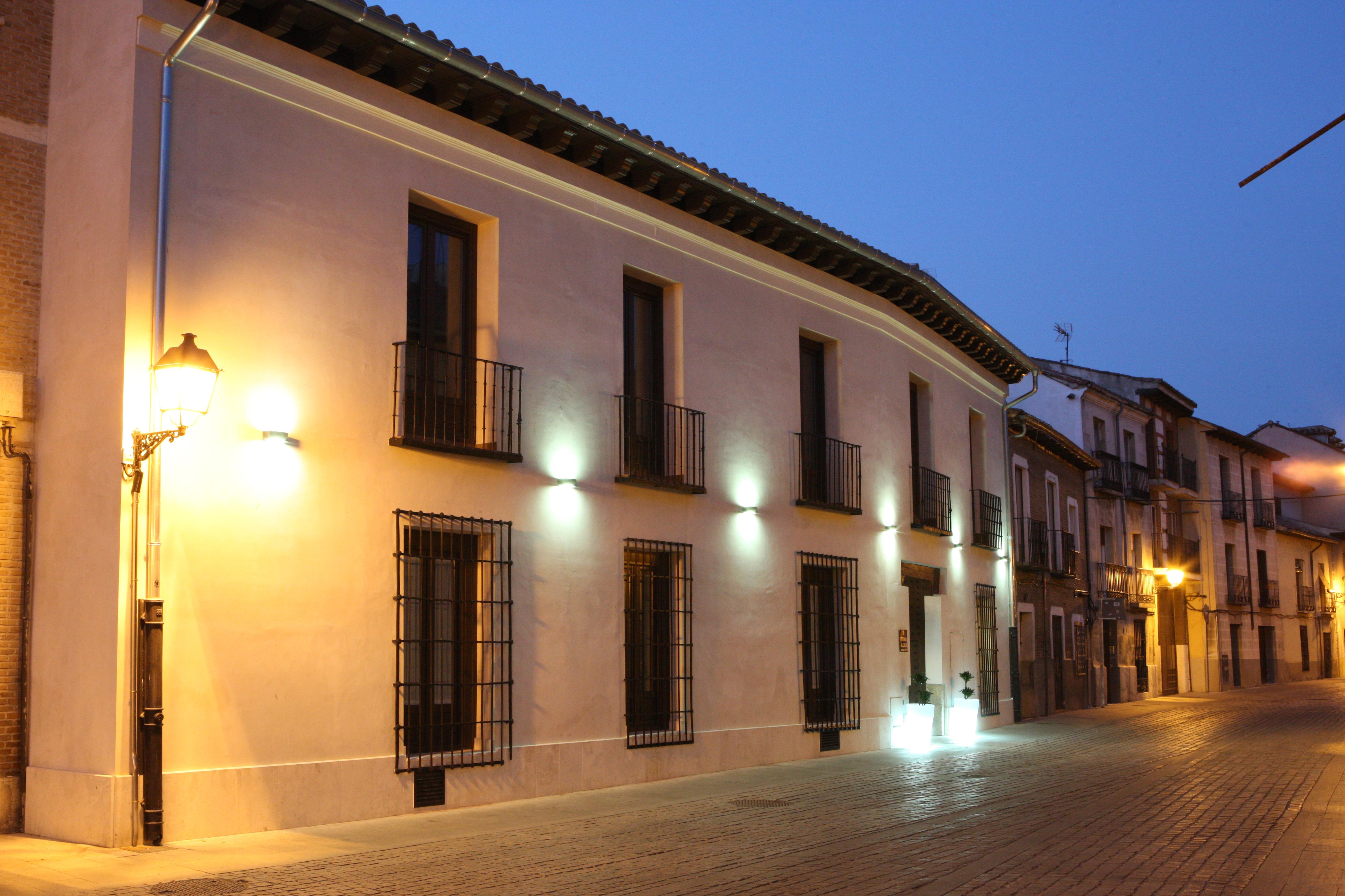 Evenia Alcalá Boutique Hotel Alcalá de Henares Exterior foto